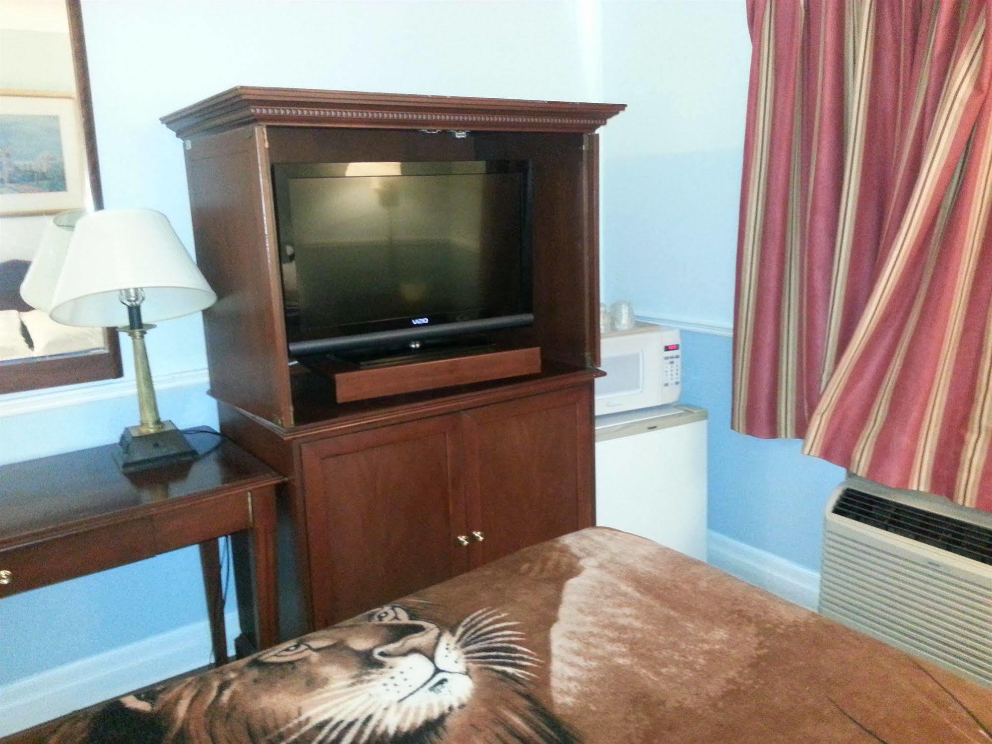 Queensway Motel Торонто Экстерьер фото
